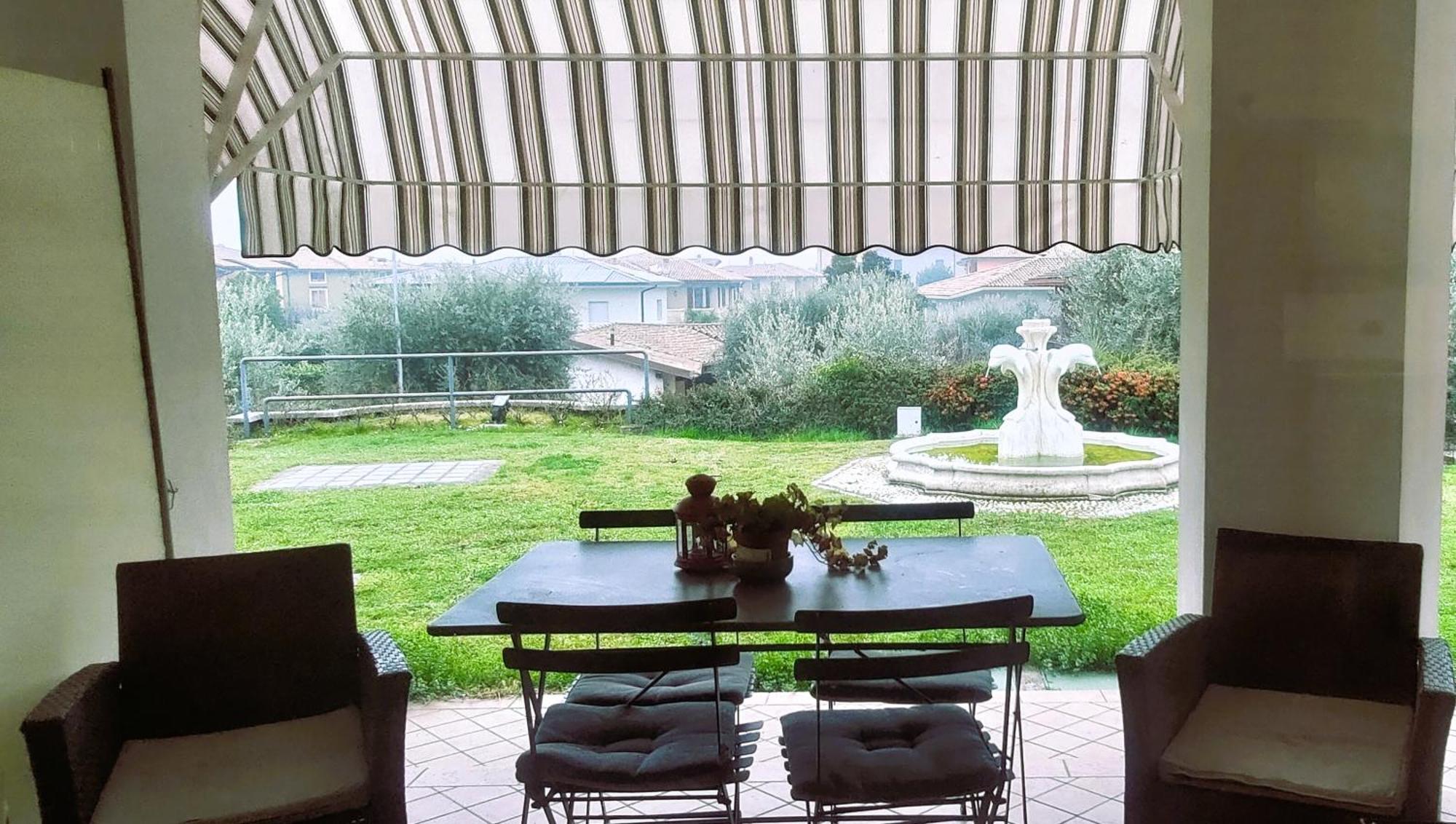 パデンゲ・スル・ガルダCasa Silviaアパートメント エクステリア 写真
